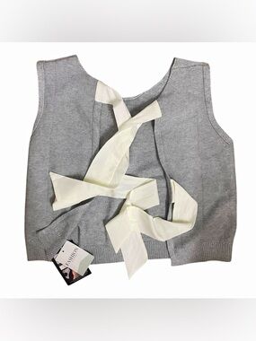 Women's Gray Knit Sweater Vest Scoop Neck Sleeveless White Bow Solid Size S